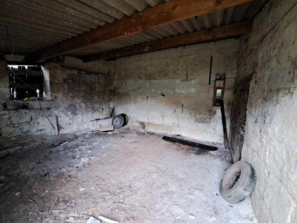 Maisons à rénover sur Saint Hilaire Saint Florent, proche centre-ville de Saumur (49400)