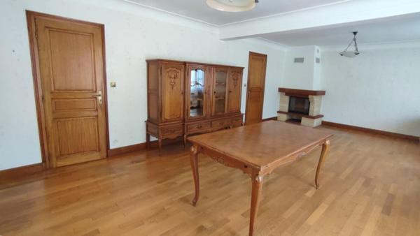 Belle maison familiale avec terrain attenant dans Nord Cantal