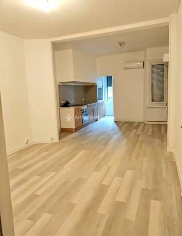 Vente Immeuble 9 pièces 300 m2 à Mazamet