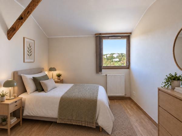 Appartement
         2 pièces
        - 46 m² 259 000 € *