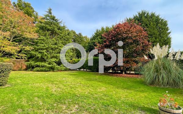 Maison à vendre    7 pièces • 163 m2 Reuilly