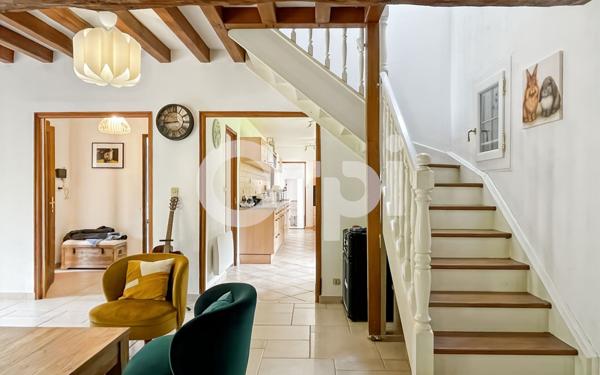 Maison à vendre    7 pièces • 163 m2 Reuilly