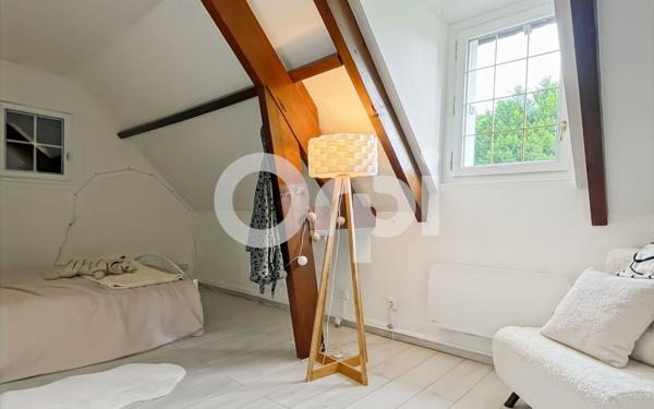 Maison à vendre    7 pièces • 163 m2 Reuilly