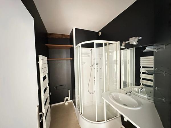 Immeuble de charme – Centre-ville d’Angoulême – Idéal résidence + investissement