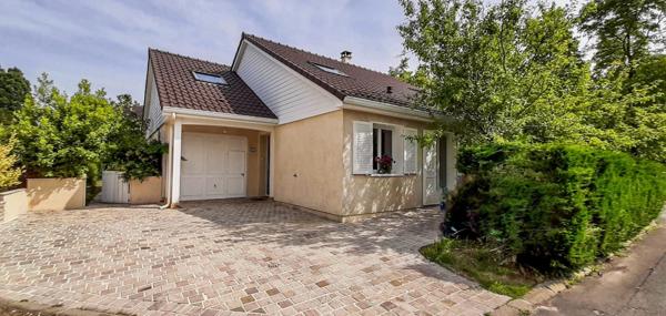 Maison à vendre GIF SUR YVETTE (91), 166 m2, 6 chambres, charmant jardin, calme et verdure