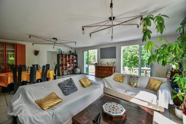 Maison à vendre GIF SUR YVETTE (91), 166 m2, 6 chambres, charmant jardin, calme et verdure