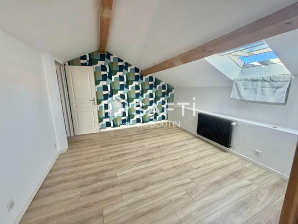 PAVILLON 4 CHAMBRES AVEC JARDIN ET GARAGE A NIORT !