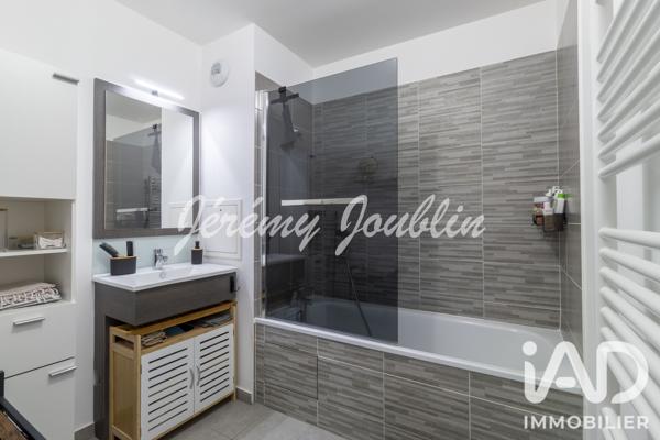 Appartement à vendre 3 pièces 60 m² Jouy-le-Moutier