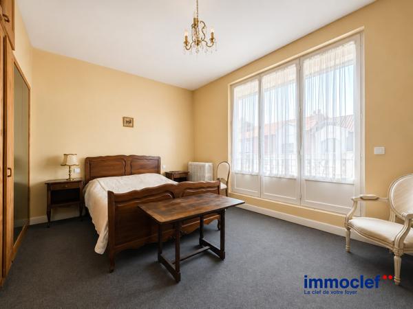 Vente Maison 142m 2 - 3 chambre(s) - Lambersart, • Réf. VM452