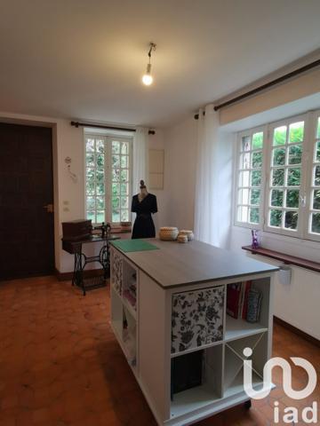 Maison à vendre 7 pièces 206 m² Châteauneuf-sur-Cher