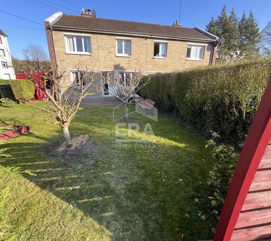 Maison 4 pièces à vendre à Le Houlme - 84.50 m² avec jardin et garage