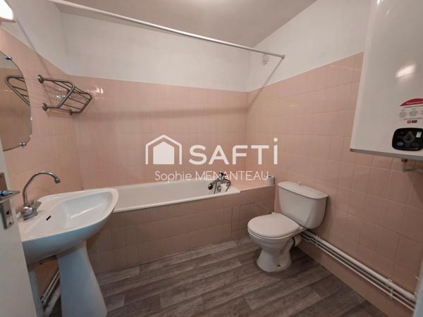 Dernier étage à 50m de la mer Parking inclus