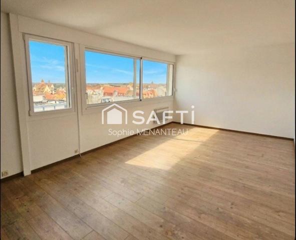 Dernier étage à 50m de la mer Parking inclus