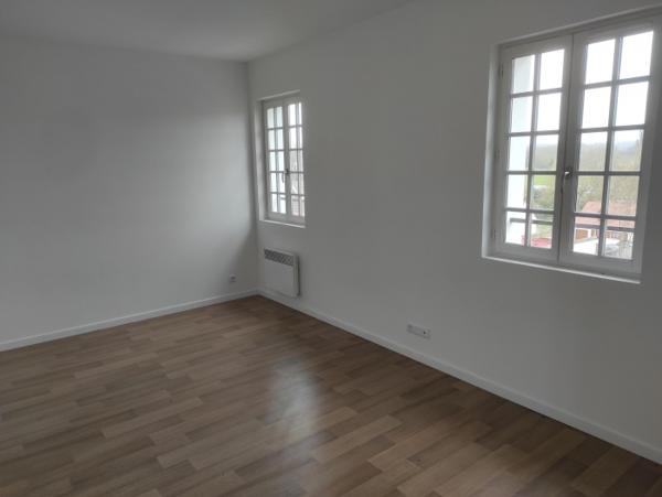 Location Appartement 2 pièces Morigny-Champigny (91150)