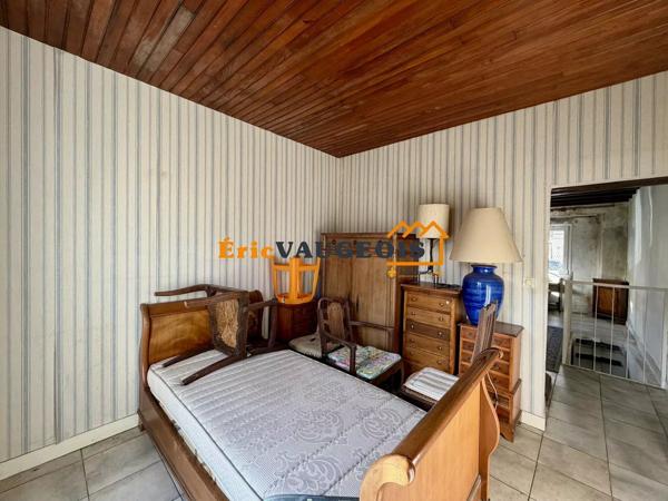 Vente                                                      Maison
                        
                     2 pièces                      41 m2                     à Coulommiers