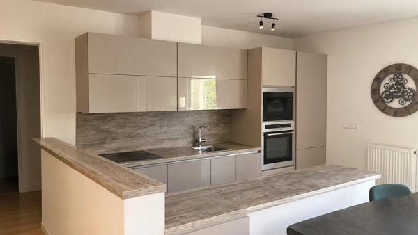 Appartement à vendre 3 pièces MONTELIMAR (26)