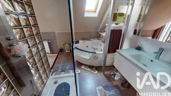 Maison à vendre 7 pièces 127 m² Cesson