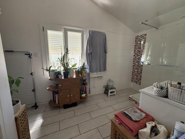 Maison avec jardin