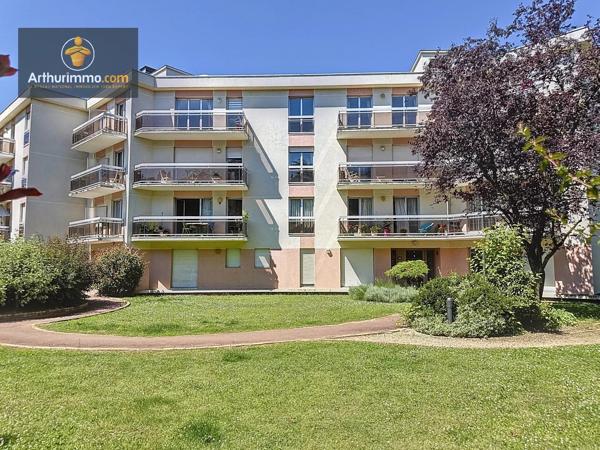 Vente                                                      Bureau
                        
                     7 pièces                      118 m2                     à Ermont