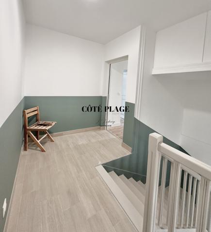 Vaux-sur-Mer (17640) T3 - Appartement de charme avec tourelle et balcon filant à VAUX SUR MER - AU PRIX 236.250 € HAI