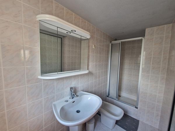 Maison Bonchamp Les Laval