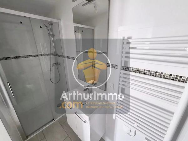 Location                                                      Appartement
                        
                     2 pièces                      29 m2                     à Ormesson-sur-Marne