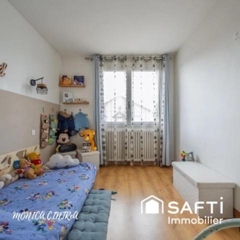 Maison familiale avec appartement aménagé en sous-sol-Juvisy sur Orge