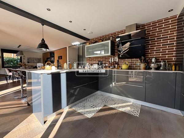 Maison 7 pièces – 187 m² environ à Orvault (ref : 2041B-WH)