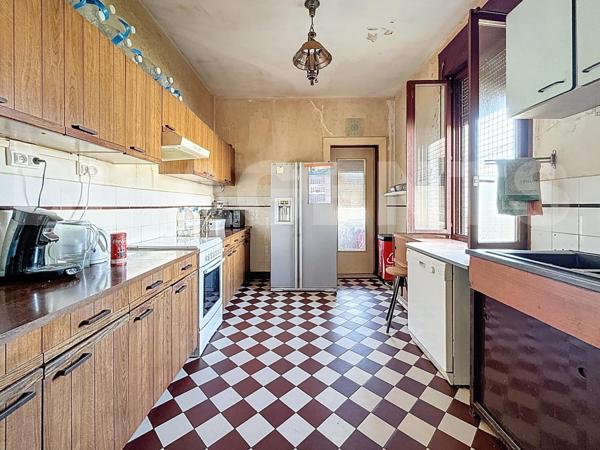 135 m² habitables, jardin, garage : à découvrir !