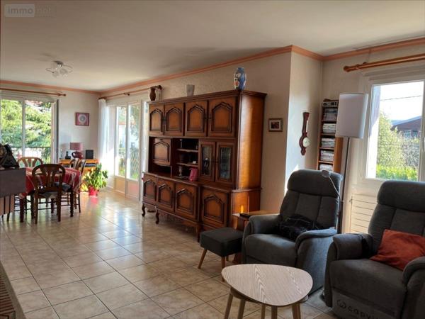 Maison à vendre à Beynost dans l'Ain (01700), ref : 01070-1093103