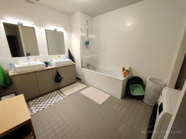 Appartement 3 pièces avec parking