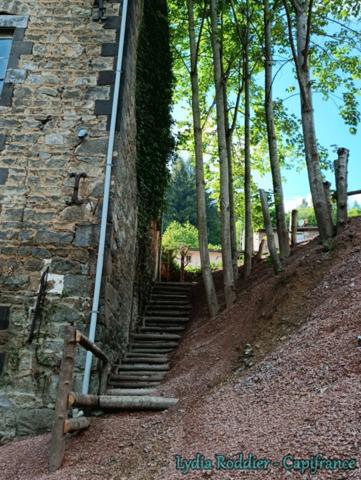 Maison de caractère de 11 pièces à Thiers (63300)