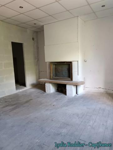 Maison de caractère de 11 pièces à Thiers (63300)