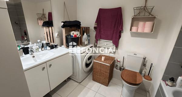 À vendre Appartement 2 pièces 48 m² - Marseille 13008