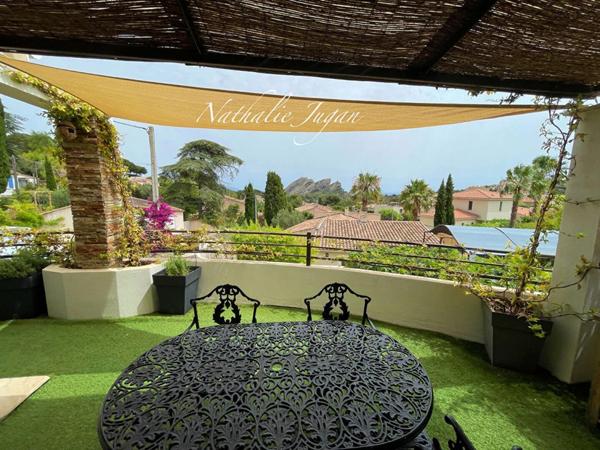 A vendre Haut de Villa La Ciotat 3 pièces 93.5 m2 avec VUE - Terrasse