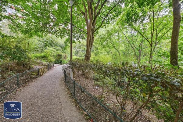 Appartement à vendre 4 pièces 86m² Nanterre (92000)