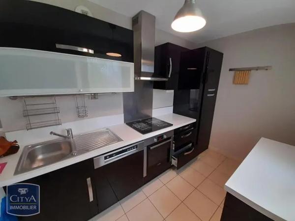 Appartement à louer 3 pièces 62.15m² Hénin-Beaumont (62110)