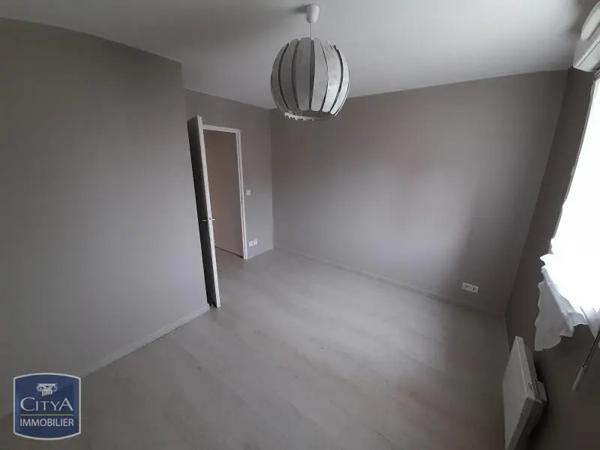 Appartement à louer 3 pièces 62.15m² Hénin-Beaumont (62110)