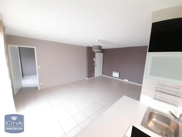 Appartement à louer 3 pièces 62.15m² Hénin-Beaumont (62110)