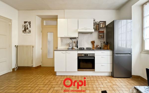 Maison à vendre    4 pièces •  Montluçon