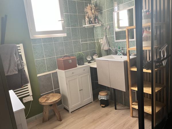 Maison
         7 pièces
        - 136 m² 255 000 € *