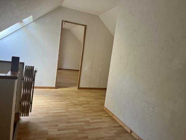 Maison
         7 pièces
        - 136 m² 255 000 € *