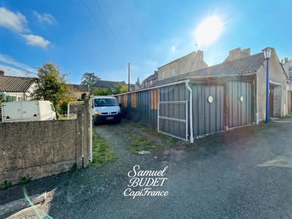 Maison en pierre 128 m² avec jardin et 2 garages à PRÉ-EN-PAIL