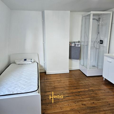 Studio avec espace cuisine et SDB privée dans belle maison - Tourcoing