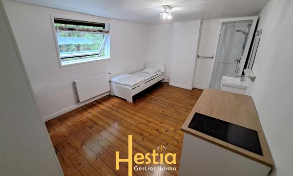 Studio avec espace cuisine et SDB privée dans belle maison - Tourcoing