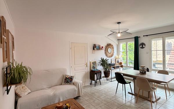Appartement à louer    2 pièces • 41 m2 Arpajon