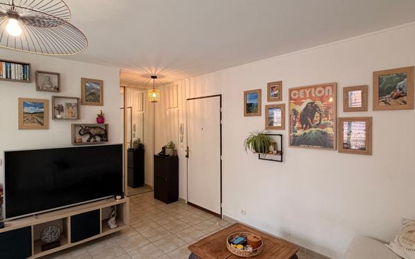 Appartement à louer    2 pièces • 41 m2 Arpajon
