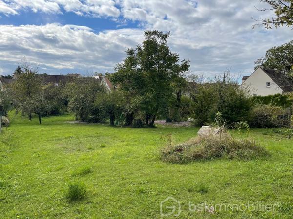 Terrain de 1 200 m²