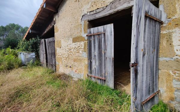 Maison à vendre    4 pièces •  Audon