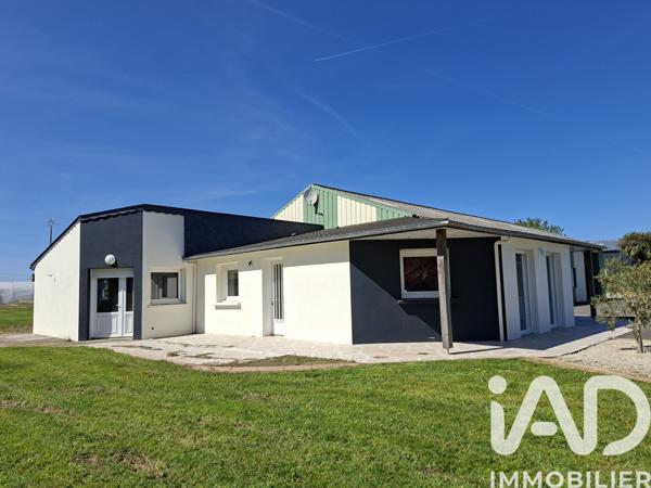 Immeuble à vendre 400 m² Kermaria-Sulard
